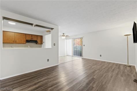 7569 Creekwood Drive North Royalton OH 44133