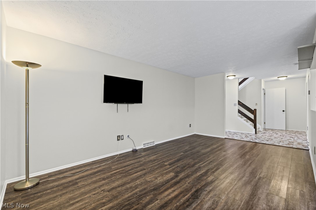 7569 Creekwood Drive North Royalton OH 44133