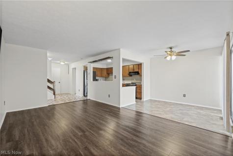 7569 Creekwood Drive North Royalton OH 44133