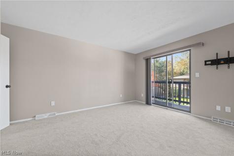 7569 Creekwood Drive North Royalton OH 44133