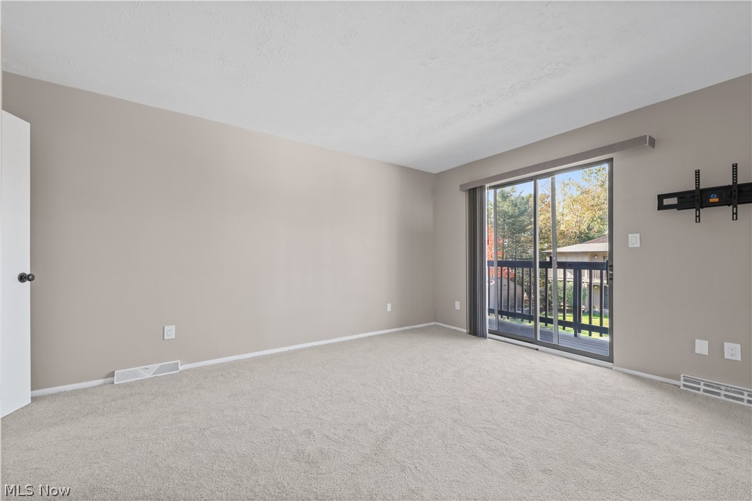 7569 Creekwood Drive North Royalton OH 44133