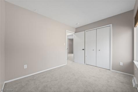 7569 Creekwood Drive North Royalton OH 44133