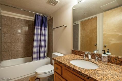 2222 Detroit Avenue Cleveland OH 44113