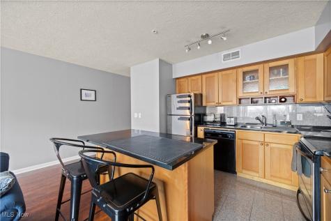 2222 Detroit Avenue Cleveland OH 44113