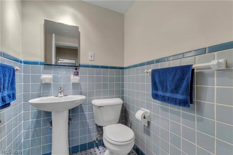 19015 Van Aken Boulevard Shaker Heights OH 44122