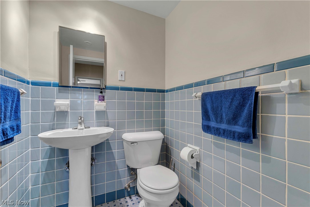 19015 Van Aken Boulevard Shaker Heights OH 44122
