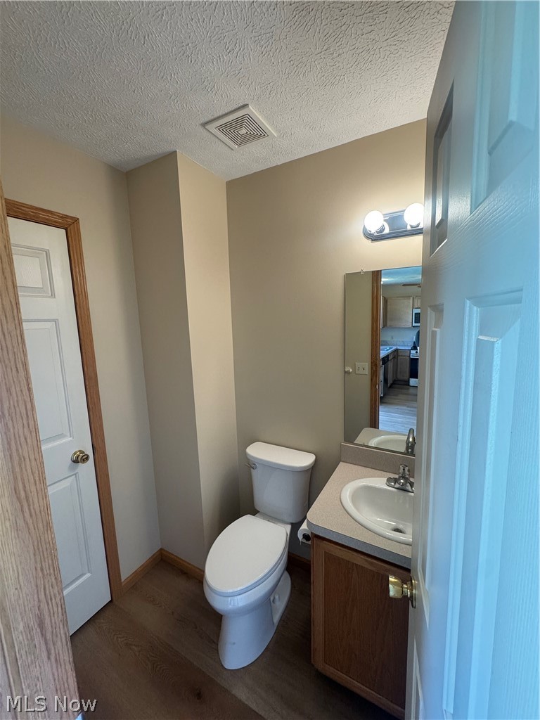 951 Penn Place Painesville OH 44077