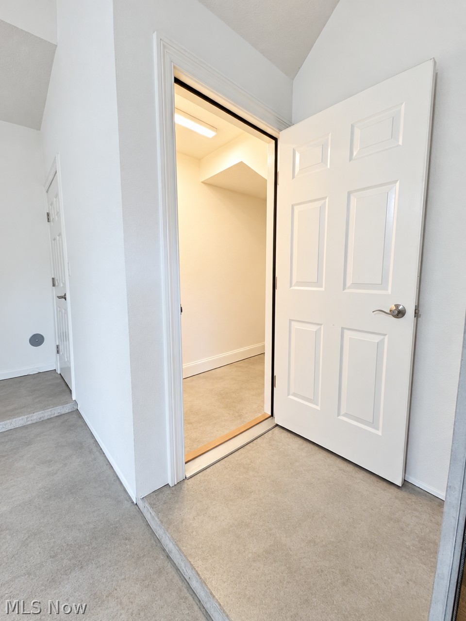 316 Halstead Lane Westlake OH 44145