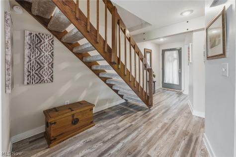 3221 Mariners Island Drive NW Canton OH 44708