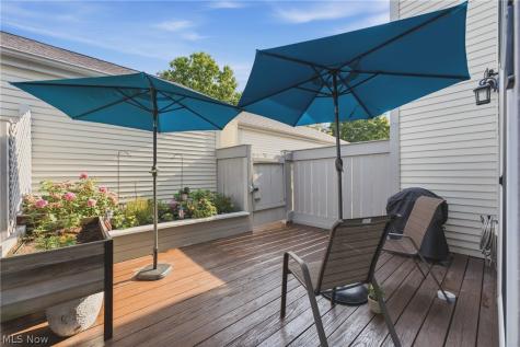 3221 Mariners Island Drive NW Canton OH 44708