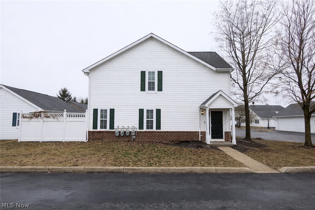 633 Lakeview Drive S Grove City OH 43123