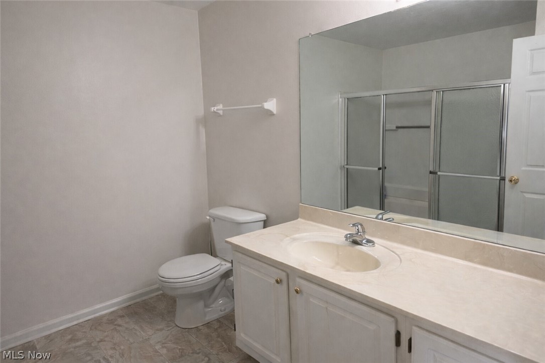 633 Lakeview Drive S Grove City OH 43123
