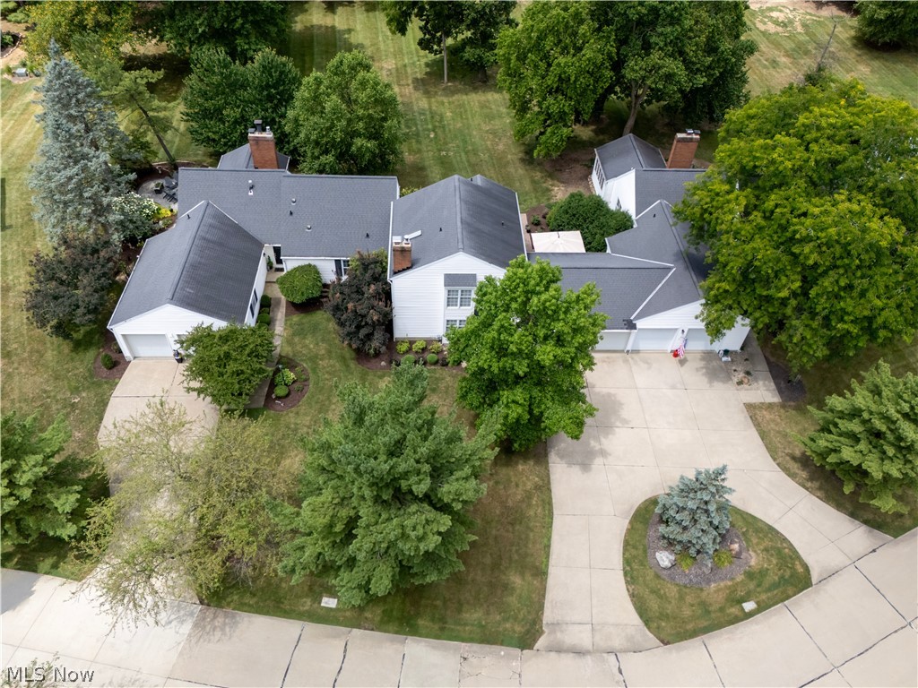 38 Oakwood Drive Westfield Center OH 44251