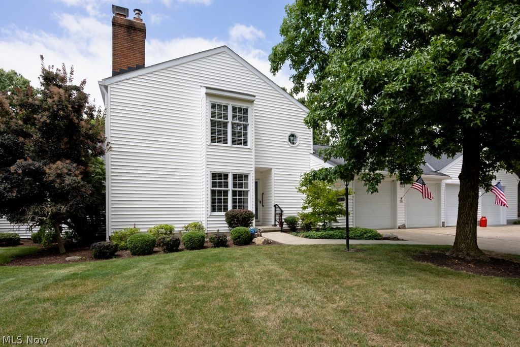 38 Oakwood Drive Westfield Center OH 44251