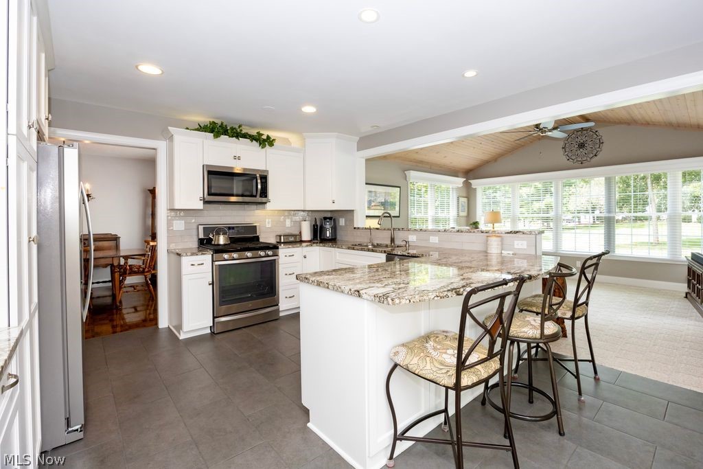 38 Oakwood Drive Westfield Center OH 44251