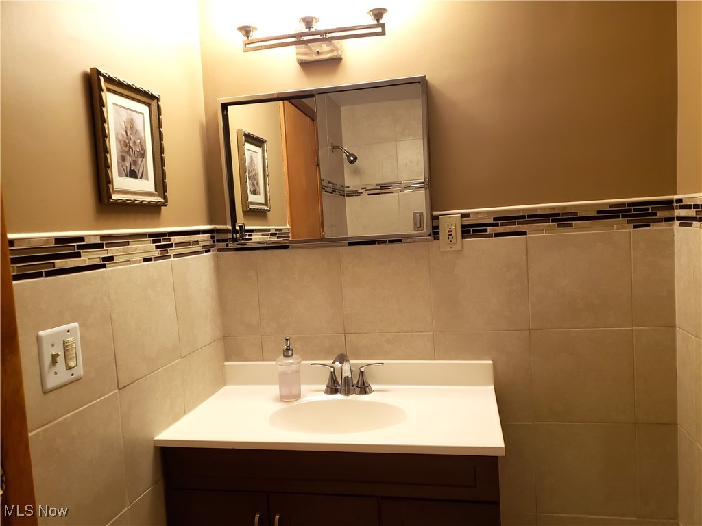 25305 Country Club Boulevard North Olmsted OH 44070