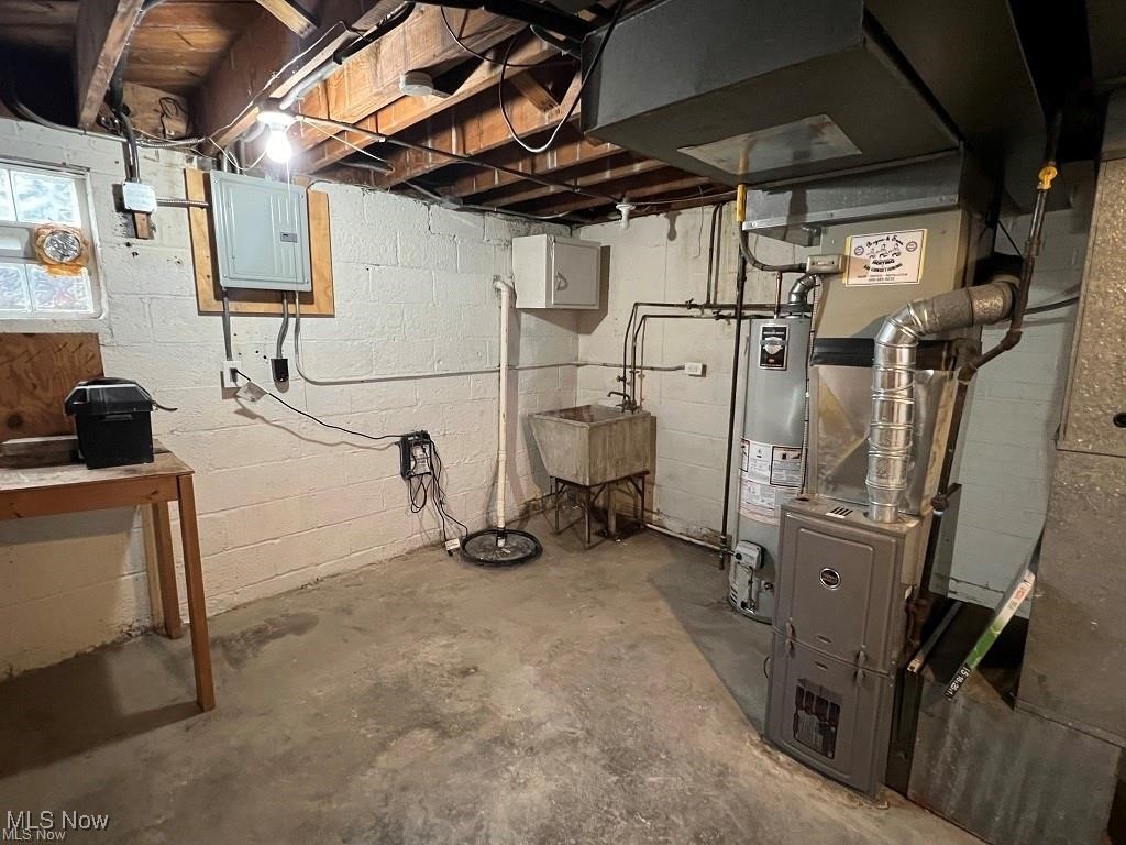 421 Kenwood Drive Euclid OH 44123