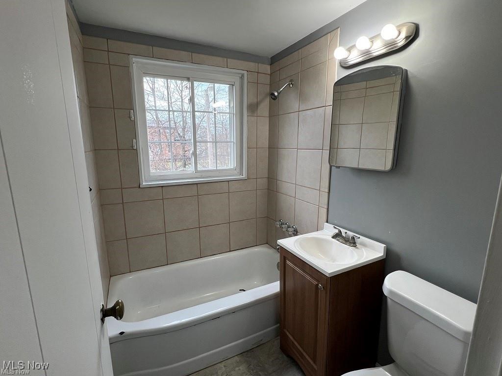 421 Kenwood Drive Euclid OH 44123
