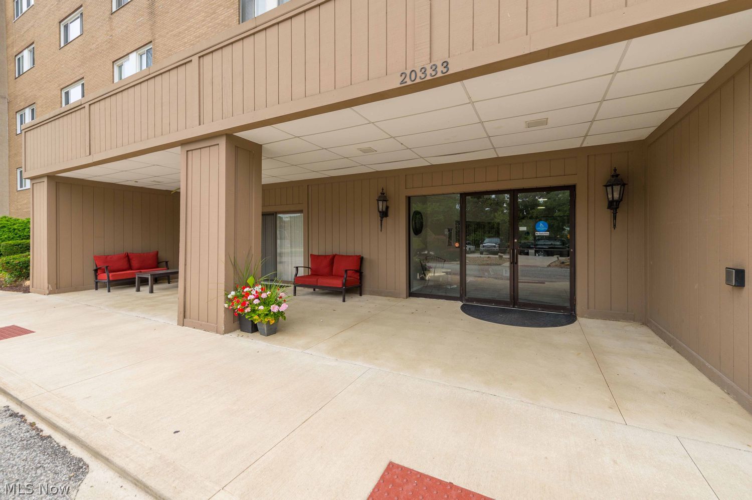 20333 Detroit Road Rocky River OH 44116