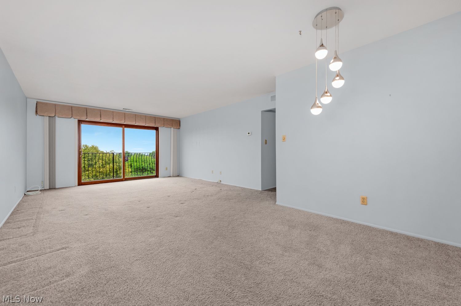20333 Detroit Road Rocky River OH 44116