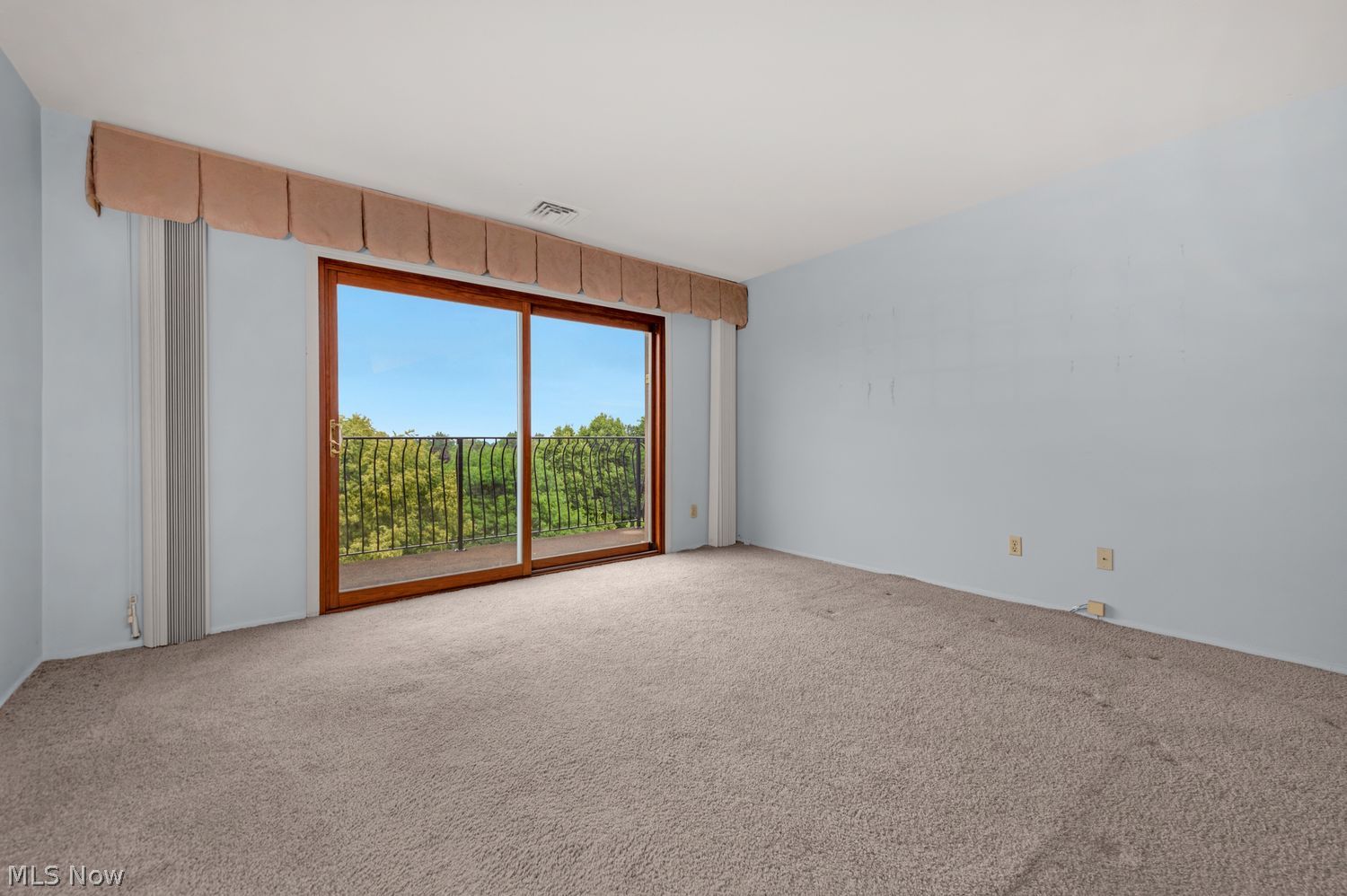 20333 Detroit Road Rocky River OH 44116