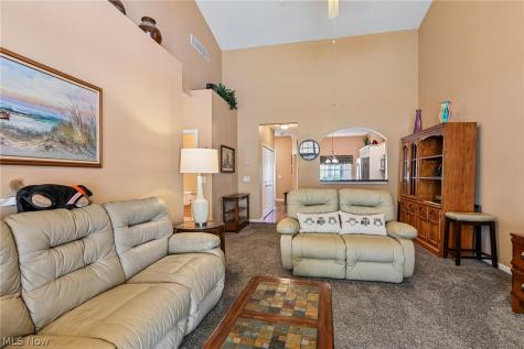 1399 E Cross Creek Drive Willoughby OH 44094