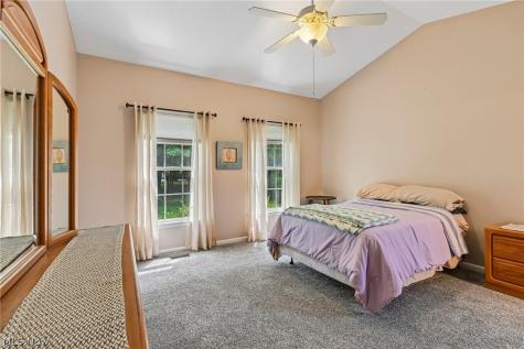 1399 E Cross Creek Drive Willoughby OH 44094