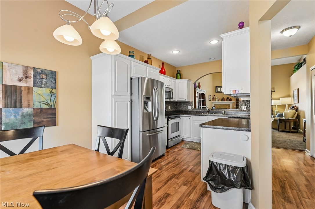 1399 E Cross Creek Drive Willoughby OH 44094