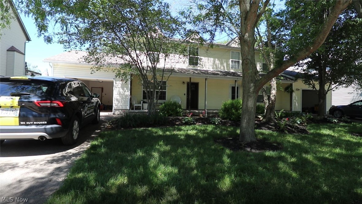 2325 Lakeside Drive Lakemore OH 44250