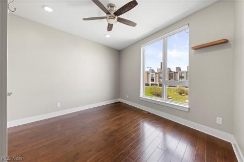 1250 W 70th Street Cleveland OH 44102