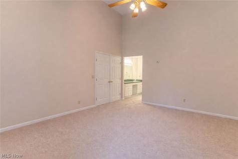 390 Blair Circle Aurora OH 44202