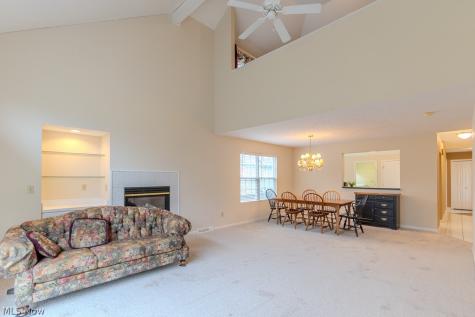 390 Blair Circle Aurora OH 44202