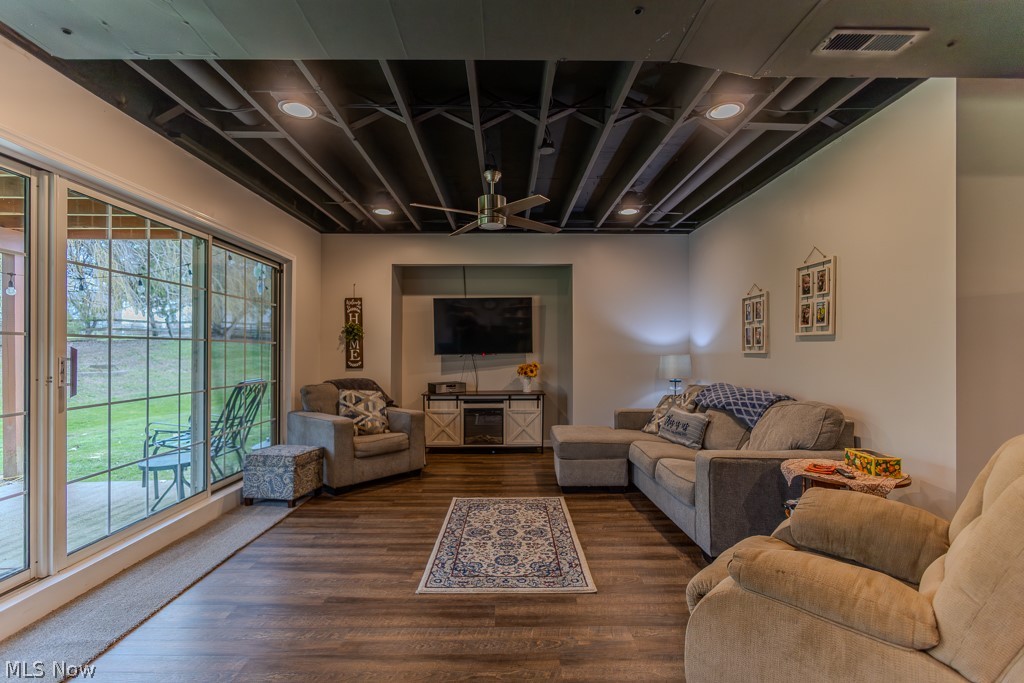 390 Blair Circle Aurora OH 44202