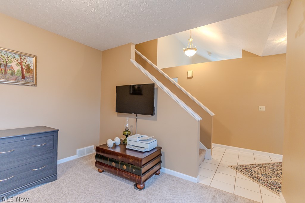 390 Blair Circle Aurora OH 44202
