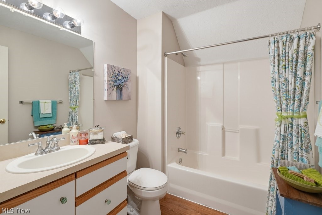 131 Marwyck Place Lane Northfield Center OH 44067