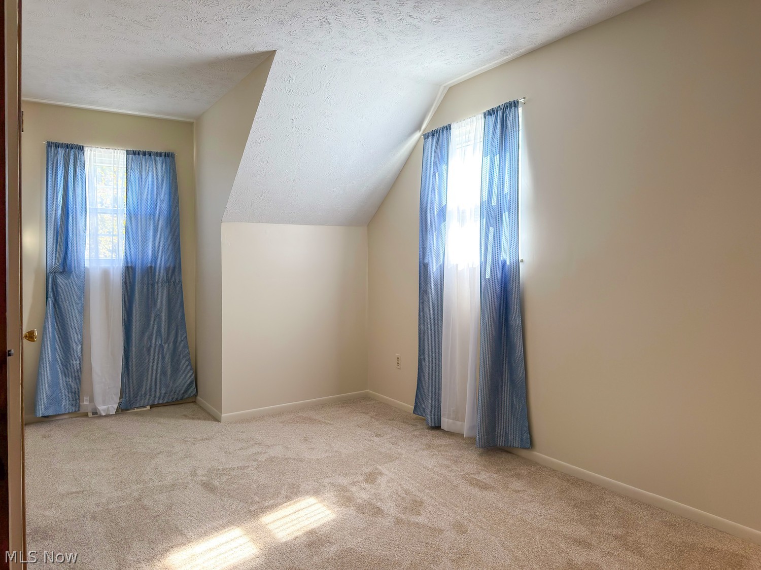 17645 Northampton Court Chagrin Falls OH 44023