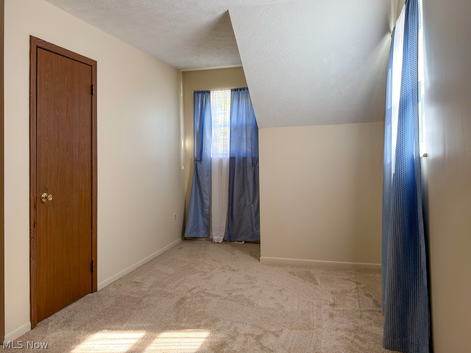 17645 Northampton Court Chagrin Falls OH 44023
