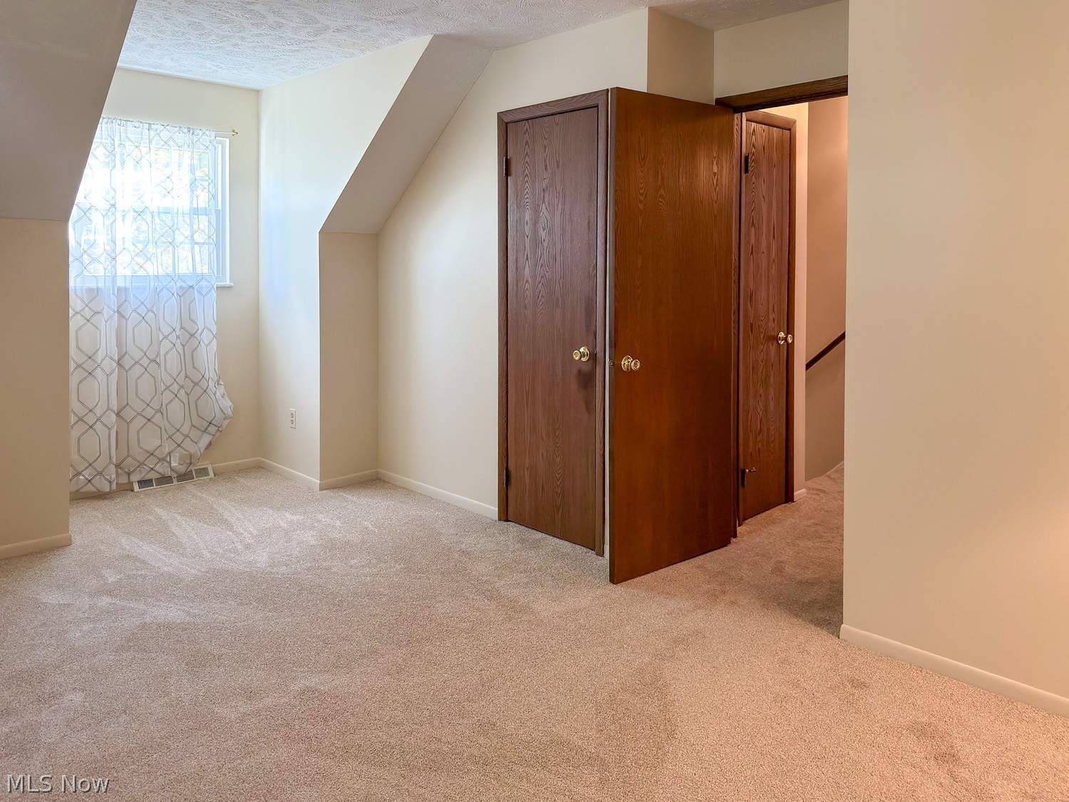 17645 Northampton Court Chagrin Falls OH 44023