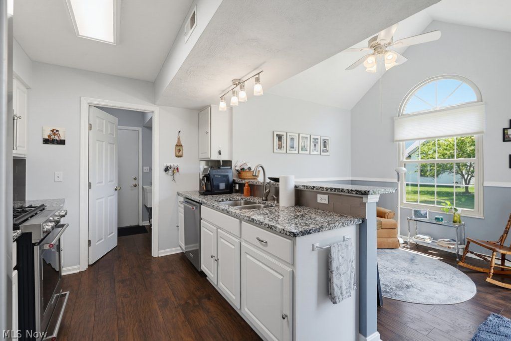 3961 Falconswalk Court Stow OH 44224