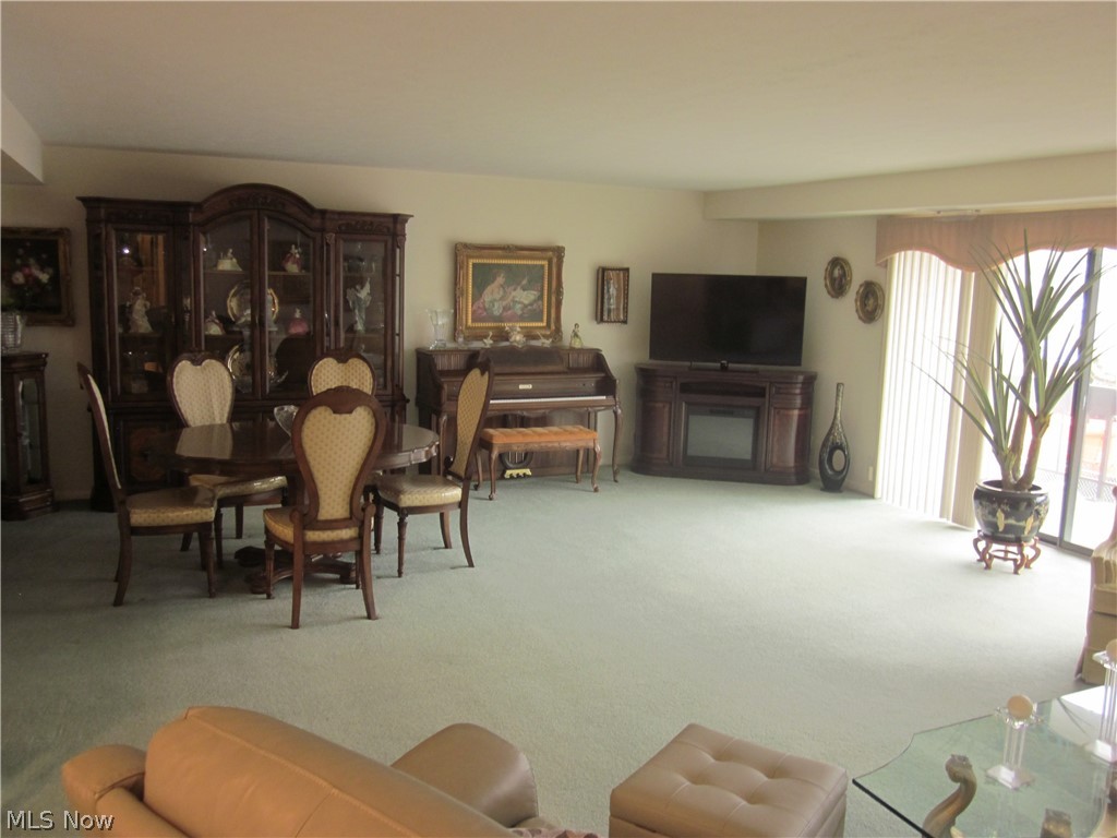 22555 Center Ridge Road Rocky River OH 44116
