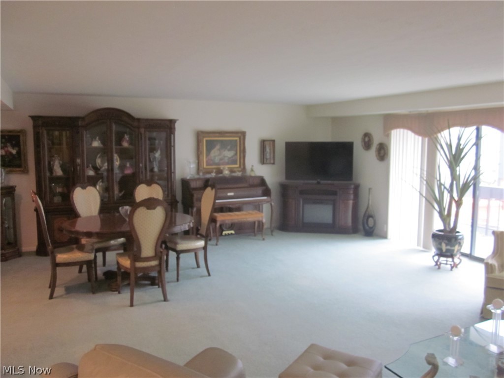 22555 Center Ridge Road Rocky River OH 44116