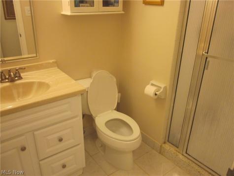 22555 Center Ridge Road Rocky River OH 44116
