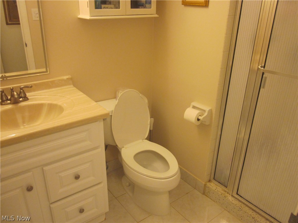 22555 Center Ridge Road Rocky River OH 44116