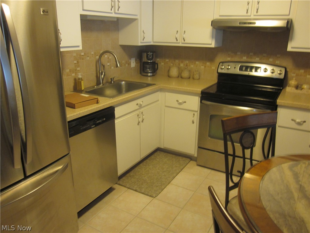 22555 Center Ridge Road Rocky River OH 44116