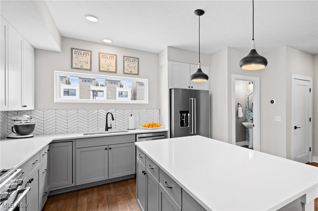 5909 Father Caruso Drive Cleveland OH 44102