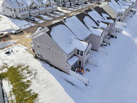 850 Dipper Lane Aurora OH 44202
