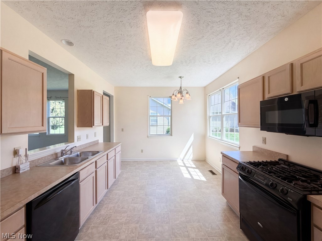 8757 Roberts Court Olmsted Falls OH 44138