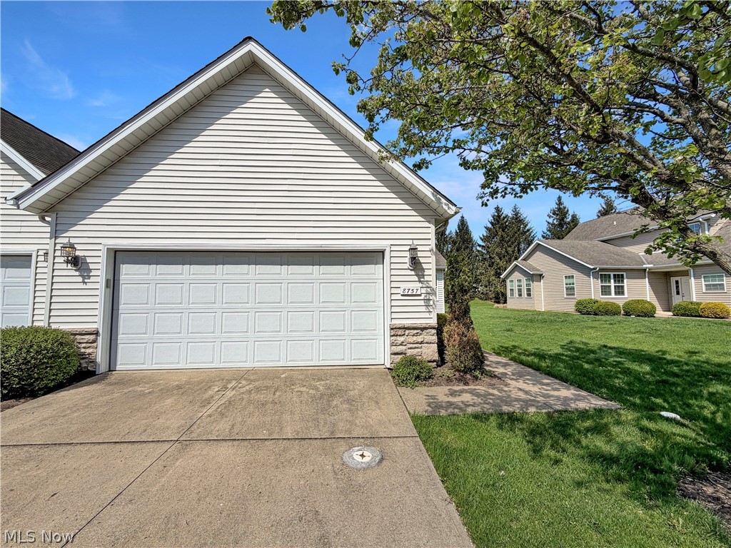 8757 Roberts Court Olmsted Falls OH 44138