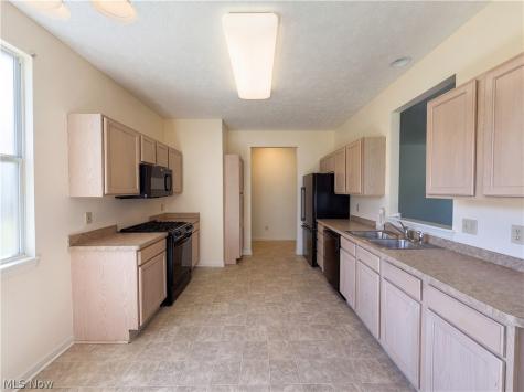8757 Roberts Court Olmsted Falls OH 44138