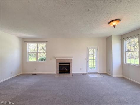 8757 Roberts Court Olmsted Falls OH 44138
